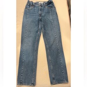 Abercrombie and Fitch 90s straight Jean NEVER WORN